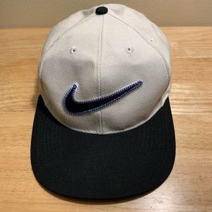 Vintage nike adjustable hat